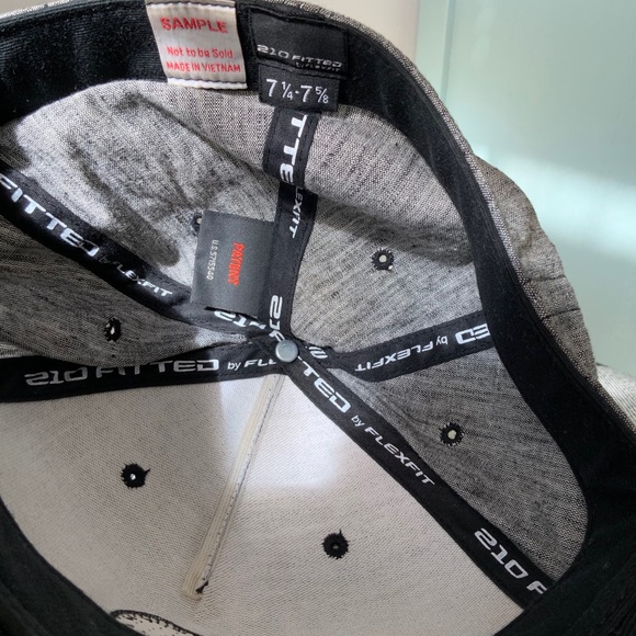 Nixon Fitted Hat - Picture 6 of 6